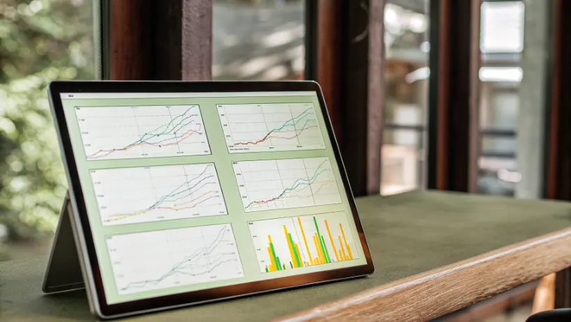 Dashboard showing trend detection algorithms analyzing casino data streams with anomaly highlighting